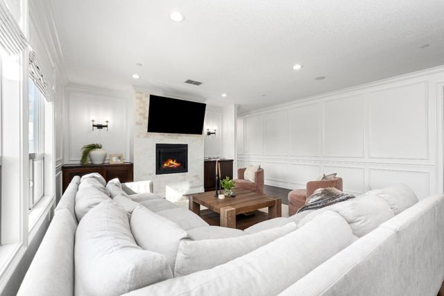 2365 Mendota Way, Roseville, CA 95747