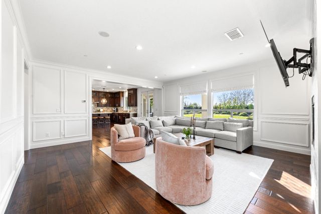 2365 Mendota Way, Roseville, CA 95747