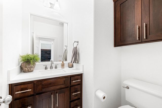 2365 Mendota Way, Roseville, CA 95747