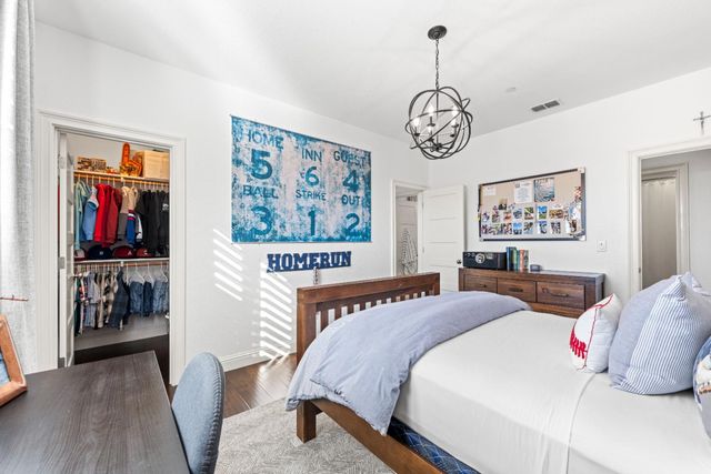 2365 Mendota Way, Roseville, CA 95747