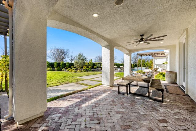 2365 Mendota Way, Roseville, CA 95747