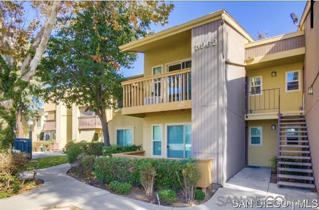 5962 Rancho Mission RD 222, San Diego, CA 92108