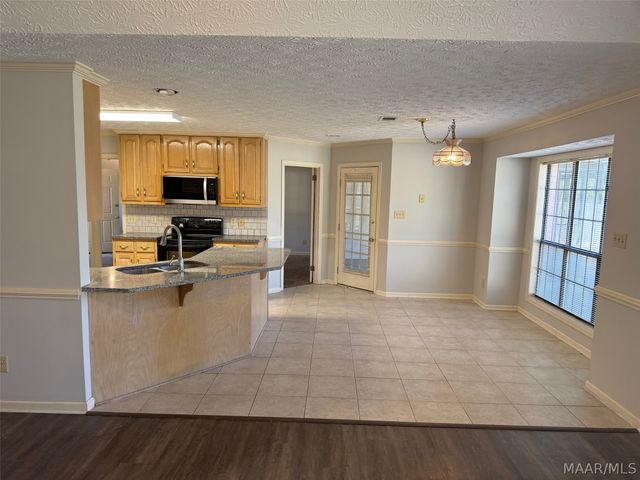 322 ABINGTON Street, Prattville, AL 36066