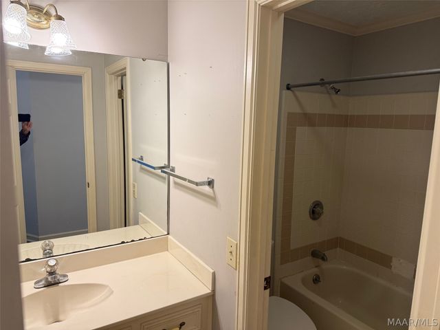 322 ABINGTON Street, Prattville, AL 36066