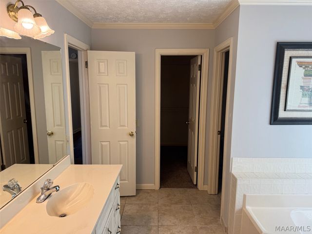 322 ABINGTON Street, Prattville, AL 36066