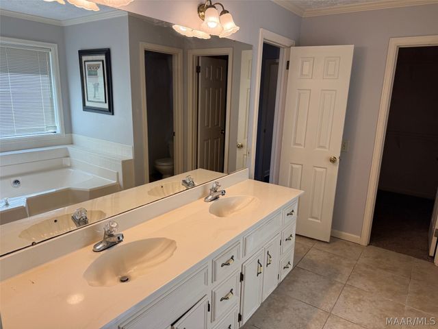 322 ABINGTON Street, Prattville, AL 36066