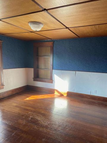 222 W Beloit STREET, Darien, WI 53114
