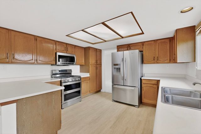 5030 Cordoniz Street NW, Albuquerque, NM 87120