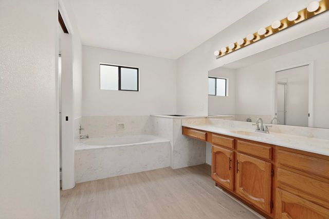 5030 Cordoniz Street NW, Albuquerque, NM 87120