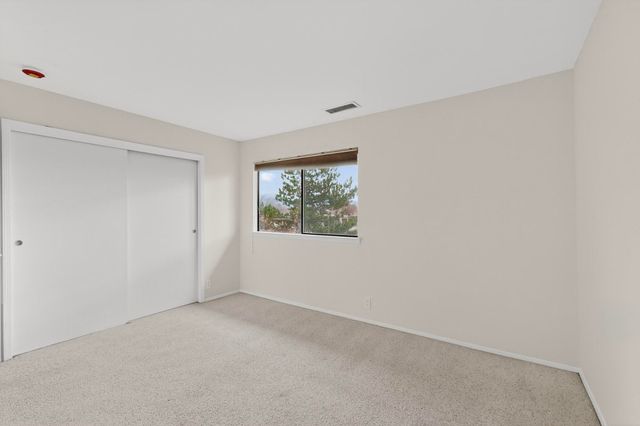 5030 Cordoniz Street NW, Albuquerque, NM 87120