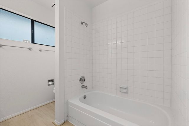 5030 Cordoniz Street NW, Albuquerque, NM 87120