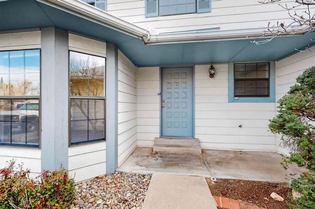 5030 Cordoniz Street NW, Albuquerque, NM 87120