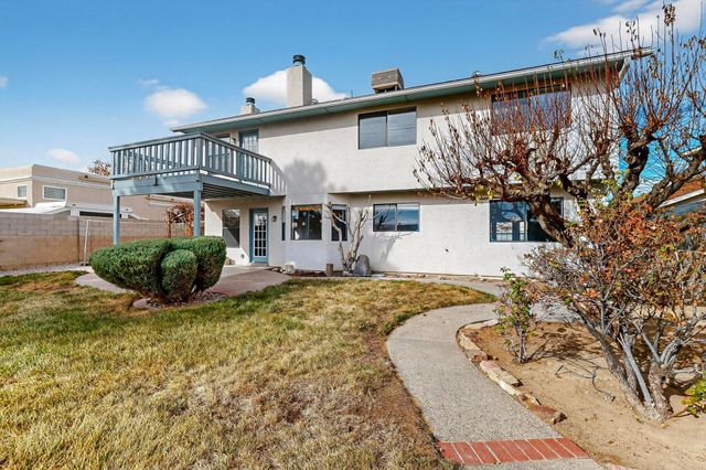 5030 Cordoniz Street NW, Albuquerque, NM 87120