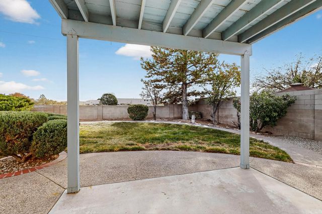 5030 Cordoniz Street NW, Albuquerque, NM 87120