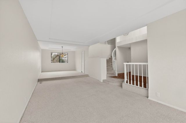 5030 Cordoniz Street NW, Albuquerque, NM 87120