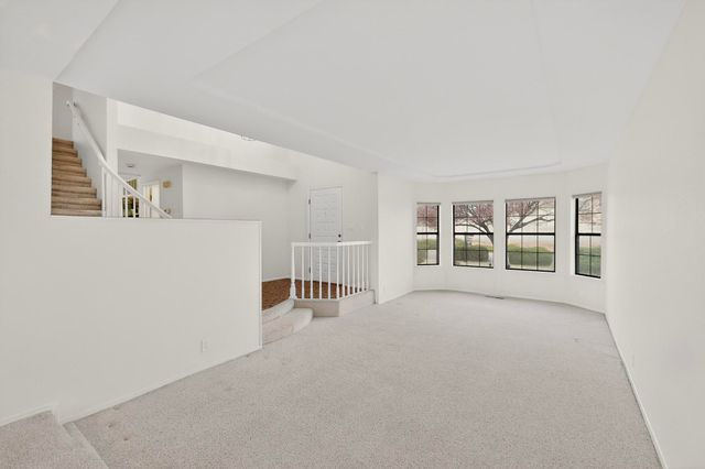 5030 Cordoniz Street NW, Albuquerque, NM 87120