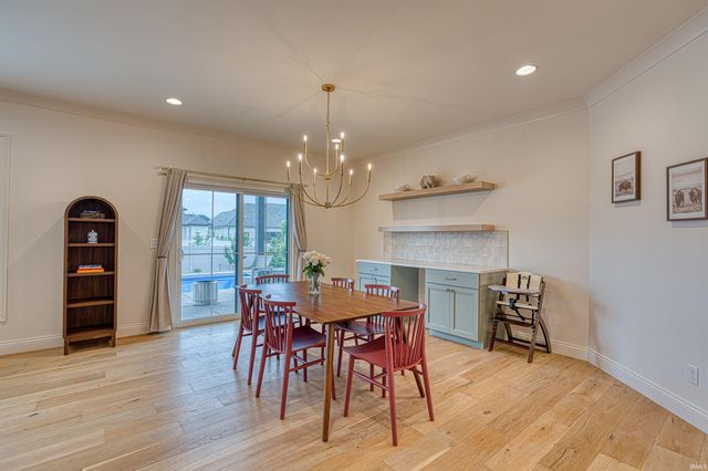 2081 Chadwick Drive, Newburgh, IN 47630
