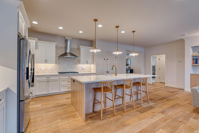 2081 Chadwick Drive, Newburgh, IN 47630
