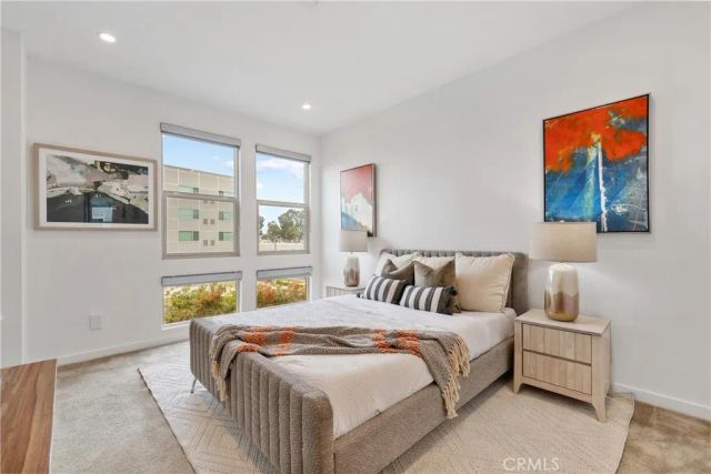 339 Placemark, Irvine, CA 92614