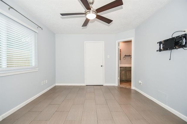 6622 Kearney Drive, Richmond, TX 77469