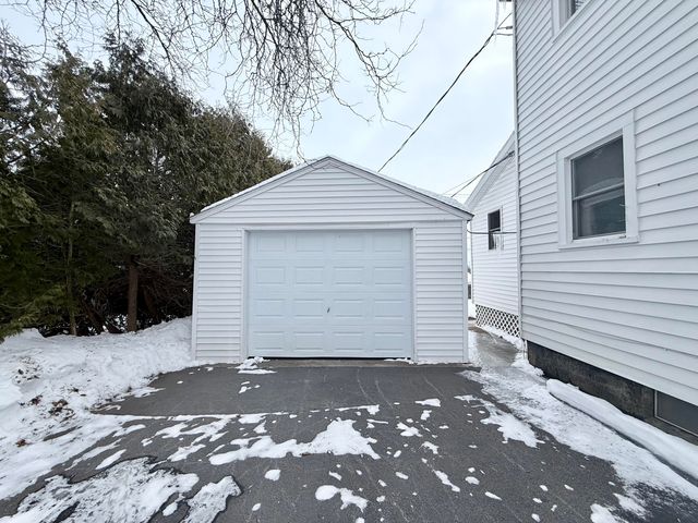 5 Leonard Avenue, Plattsburgh, NY 12901
