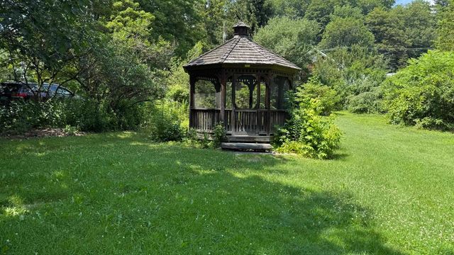6 Crescent Street, Randolph, VT 05060