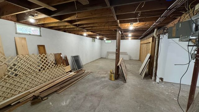 6 Crescent Street, Randolph, VT 05060