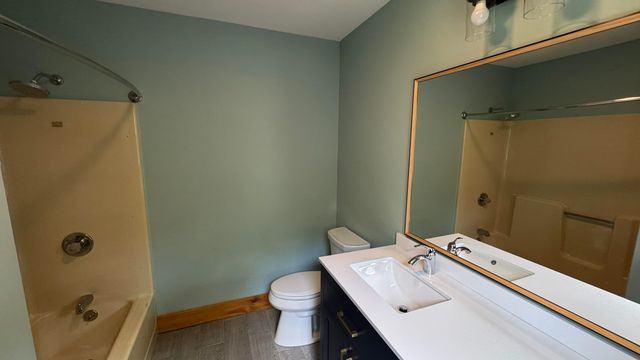 6 Crescent Street, Randolph, VT 05060