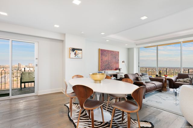 700 E Hildebrand Ave Apt 1301, San Antonio, TX 78212