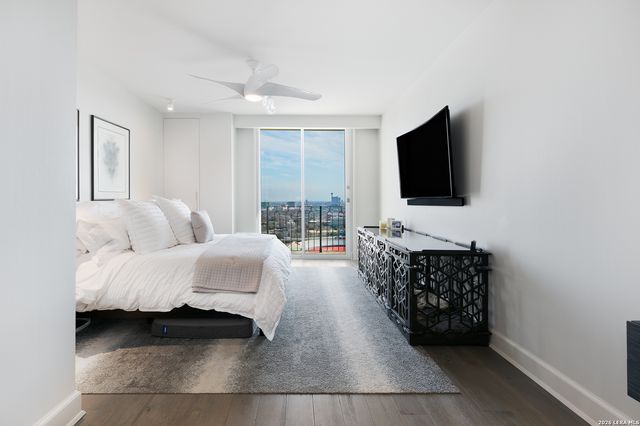 700 E Hildebrand Ave Apt 1301, San Antonio, TX 78212