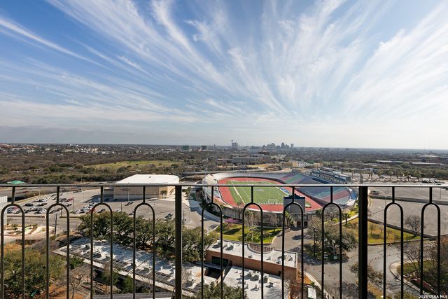 700 E Hildebrand Ave Apt 1301, San Antonio, TX 78212