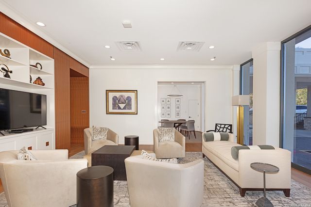 700 E Hildebrand Ave Apt 1301, San Antonio, TX 78212