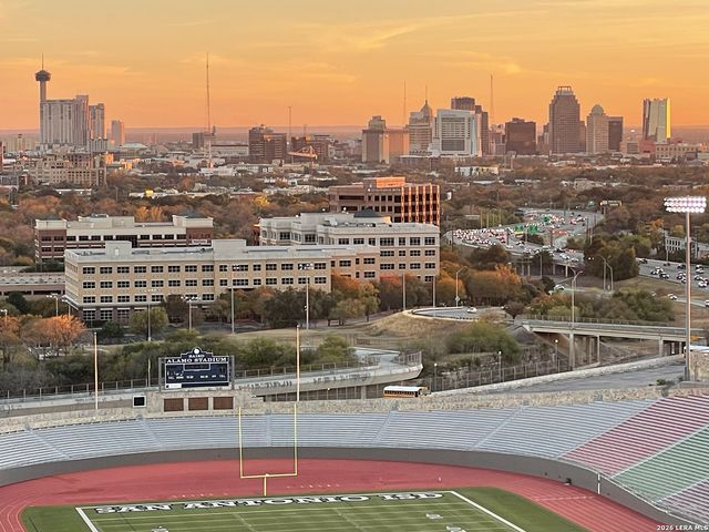 700 E Hildebrand Ave Apt 1301, San Antonio, TX 78212