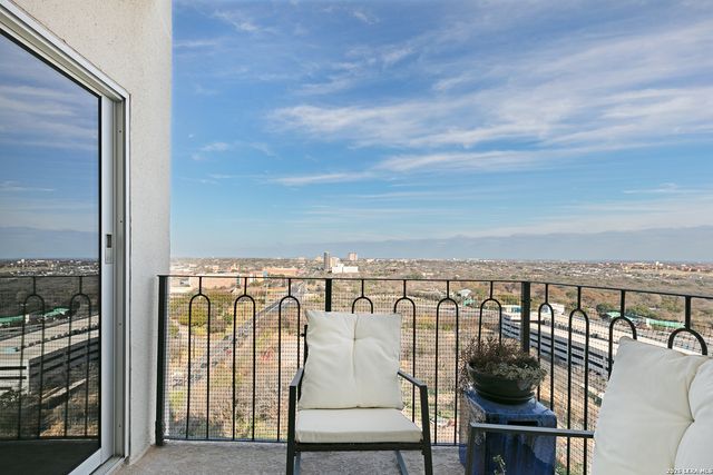 700 E Hildebrand Ave Apt 1301, San Antonio, TX 78212