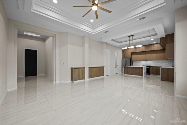 2516 Venice Avenue, Edinburg, TX 78542