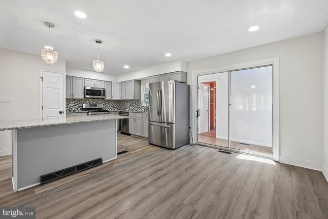 254 MILL ST, Mount Holly, NJ 08060