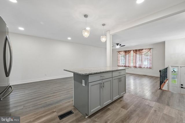 254 MILL ST, Mount Holly, NJ 08060