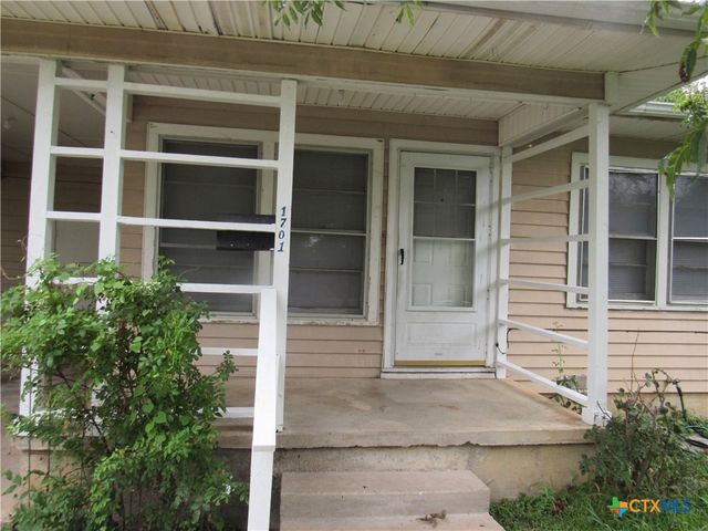 1701 Elkins, Killeen, TX 76541