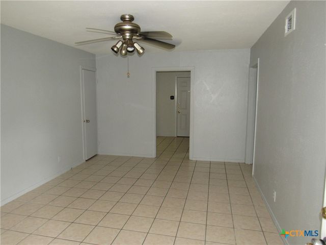 1701 Elkins, Killeen, TX 76541