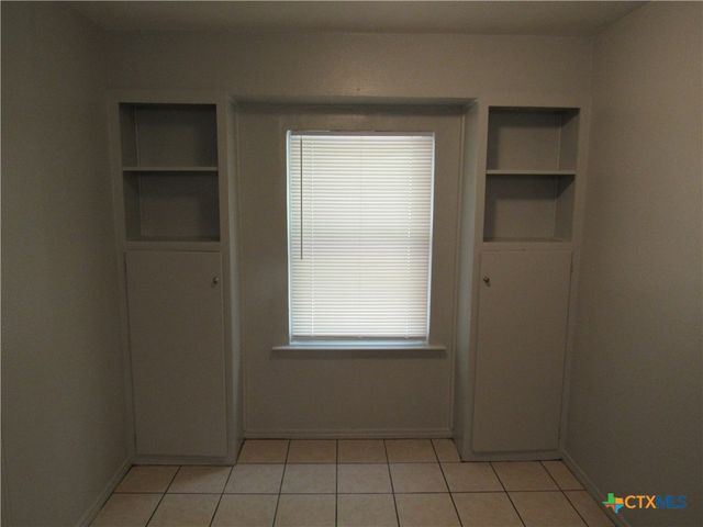 1701 Elkins, Killeen, TX 76541
