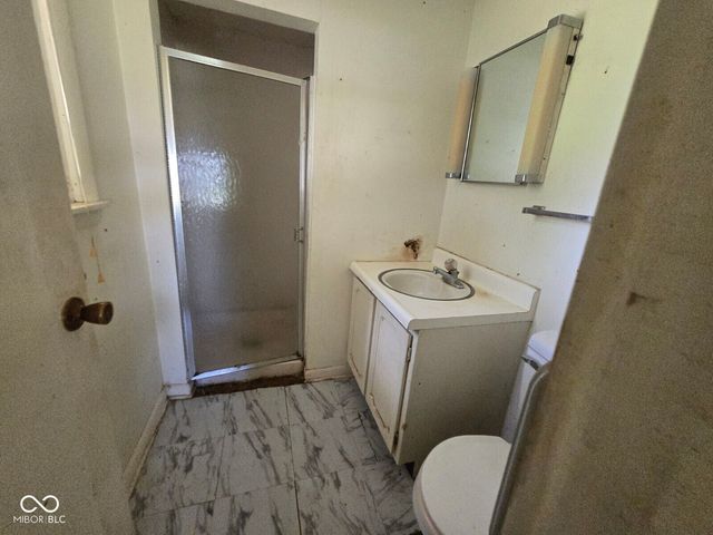 66 E Posey Street, Brazil, IN 47834