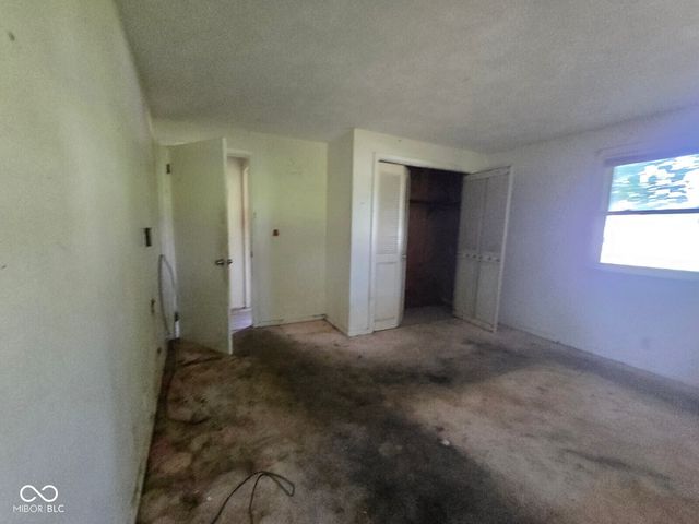 66 E Posey Street, Brazil, IN 47834