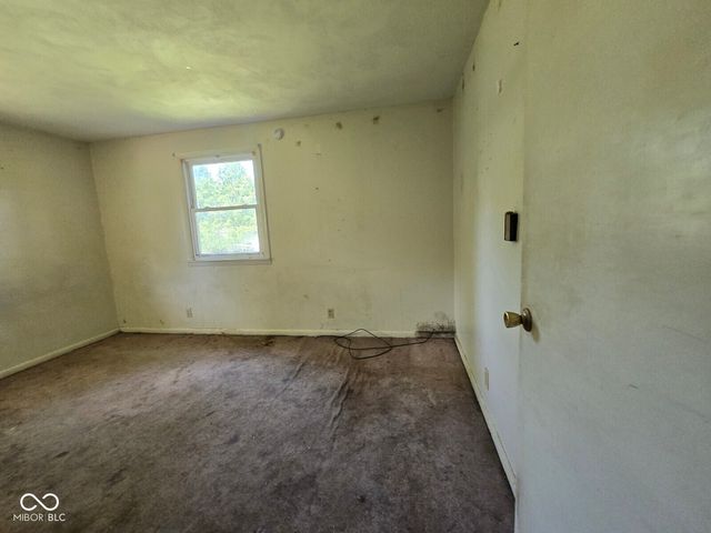 66 E Posey Street, Brazil, IN 47834
