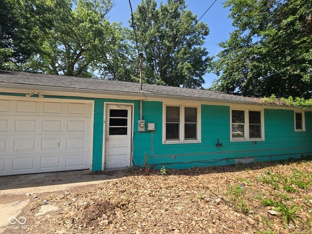 66 E Posey Street, Brazil, IN 47834