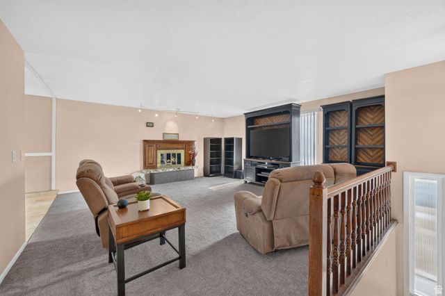 9545 S ROBINS WAY, Sandy, UT 84094