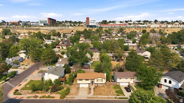 9545 S ROBINS WAY, Sandy, UT 84094