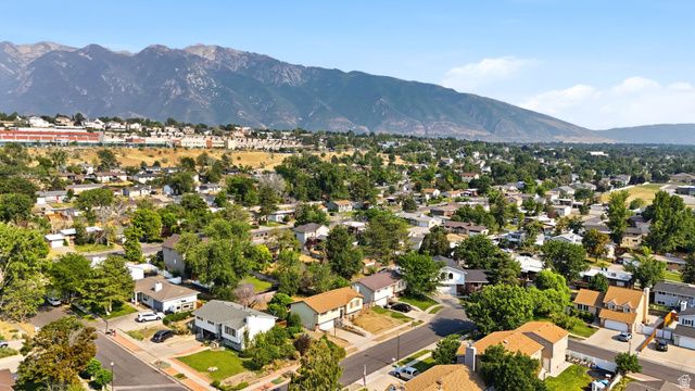 9545 S ROBINS WAY, Sandy, UT 84094