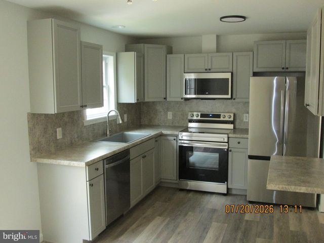 462 SCOTT AVE, Waynesboro, PA 17268