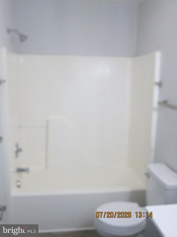 462 SCOTT AVE, Waynesboro, PA 17268