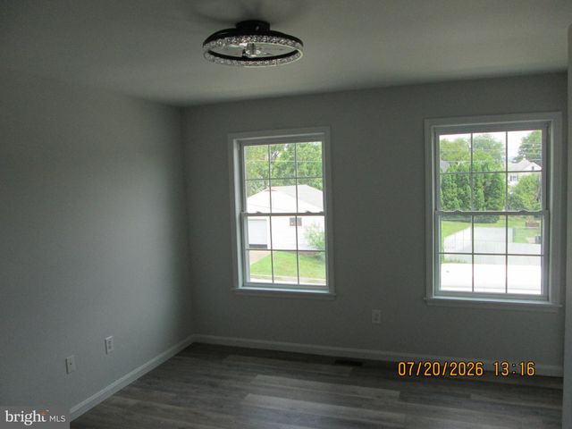 462 SCOTT AVE, Waynesboro, PA 17268